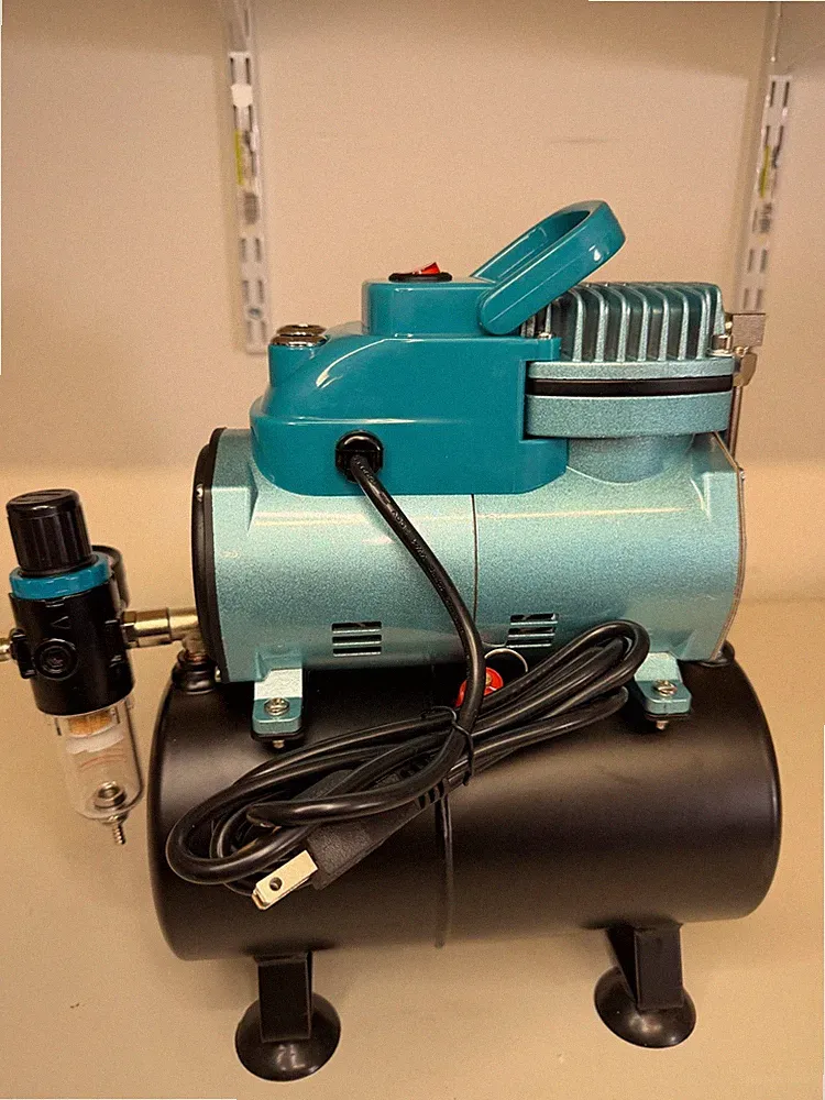 Master Airbrush MAS TC-40T Air Compressor Tank Regulator Quiet Portable New